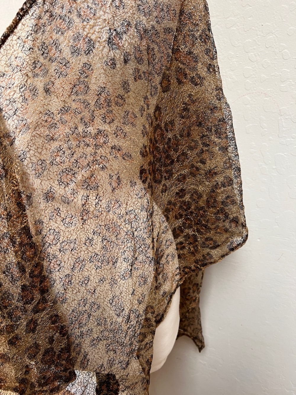 Chico’s leopard print cardigan kimono - Picture 2 of 5
